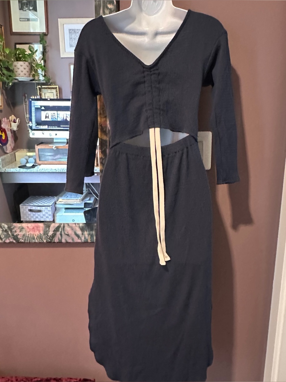 Free people beach Cutout Midi Dress with Contrast Drawstring back size
Small